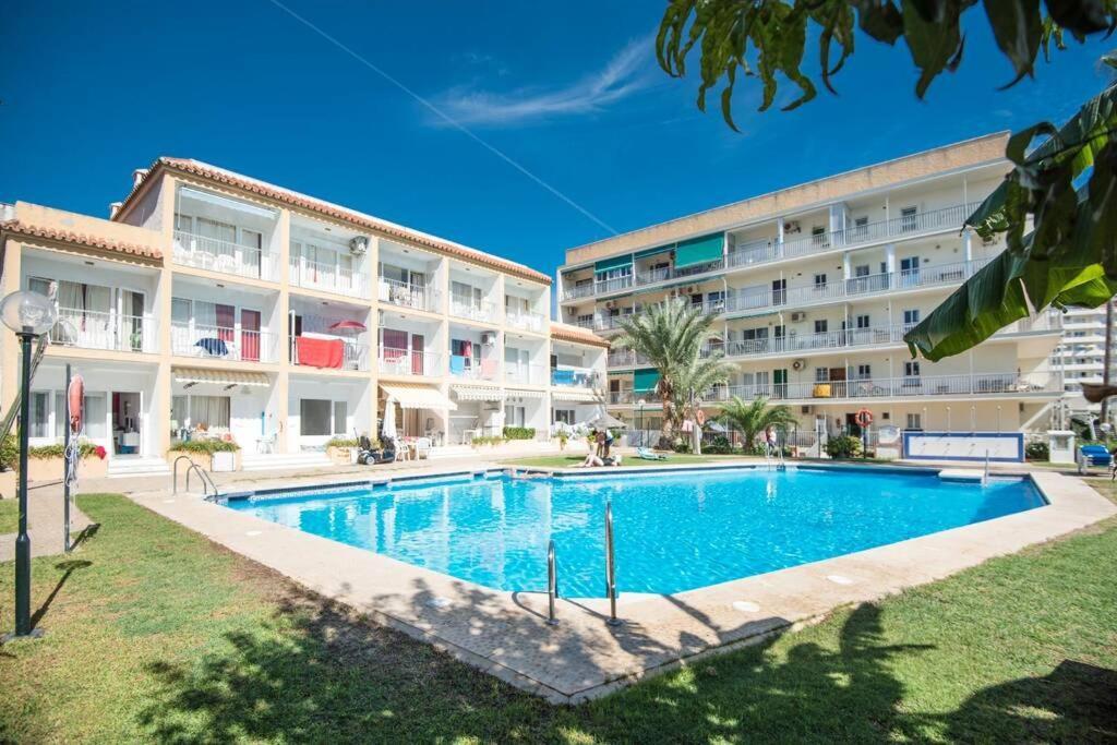 Carihuela Palace Torremolinos Exterior foto